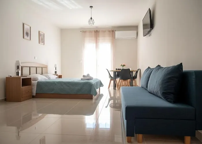 Anesis Airport Rooms 204