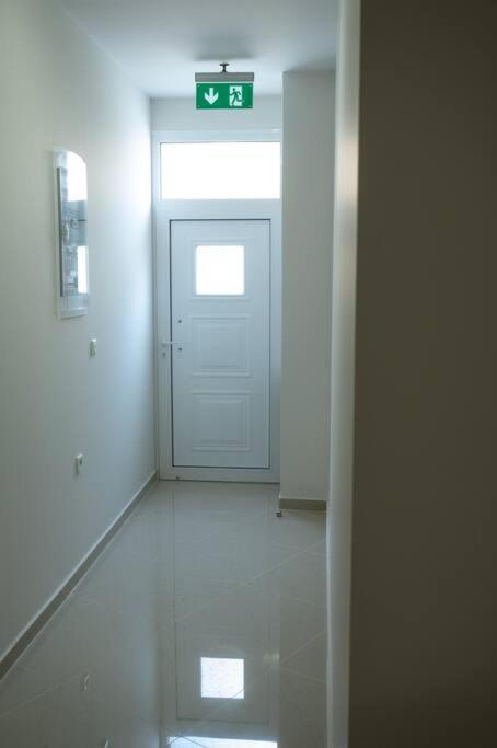 Apartment Anesis Airport 204